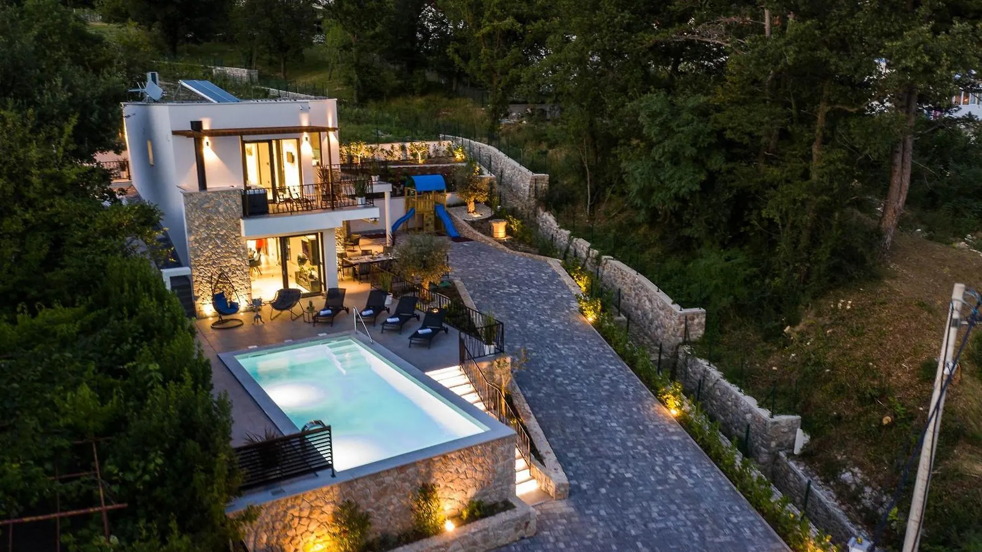 Vila Petram Bribir  Villa